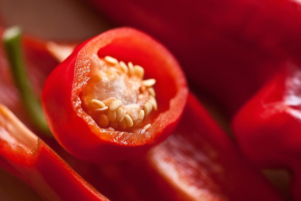 Imagem ilustrativa: pimenta (comendo)
